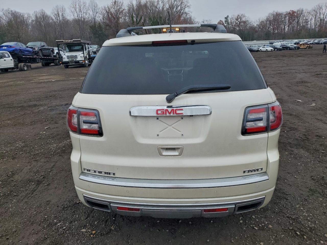 GMC ACADIA DENALI