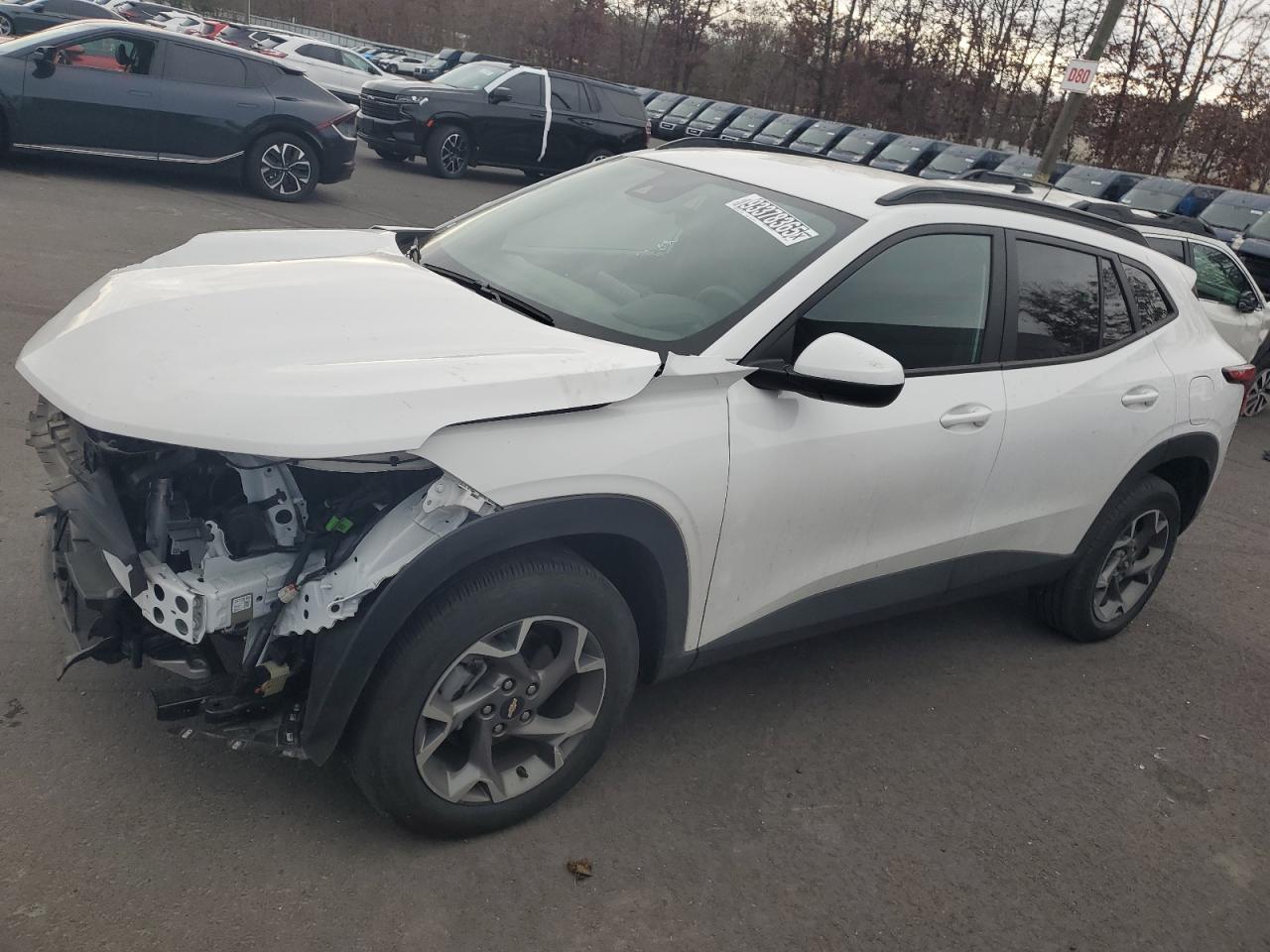 Lot #3303610950 2025 CHEVROLET TRAX 1LT