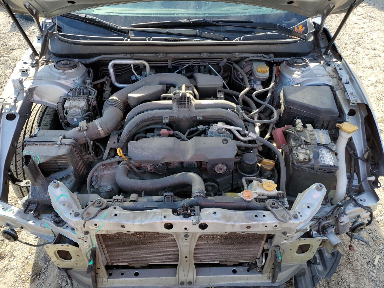 SUBARU LEGACY 2.5I PREMIUM