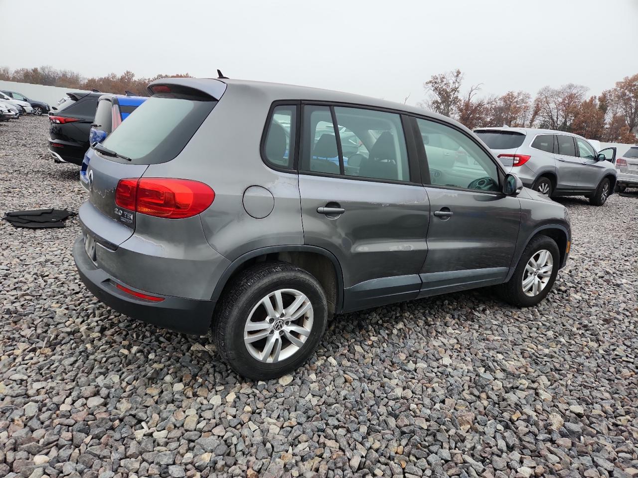 VOLKSWAGEN TIGUAN S