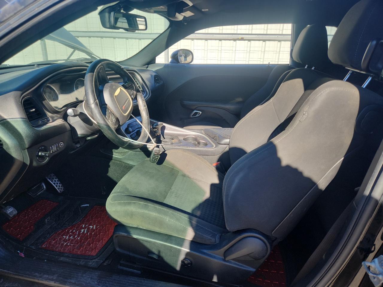 Lot #3311673250 2019 DODGE CHALLENGER