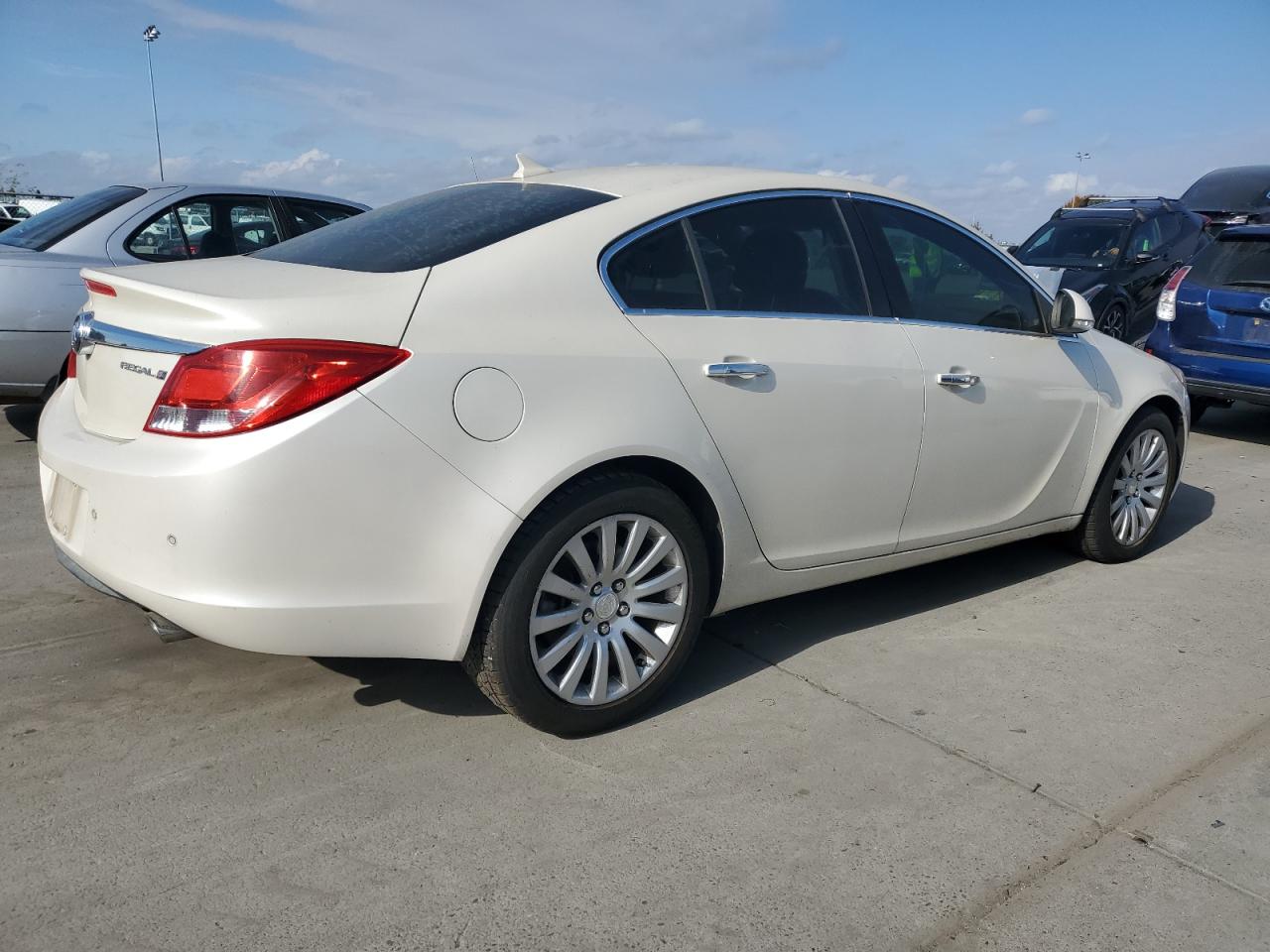 BUICK REGAL PREMIUM
