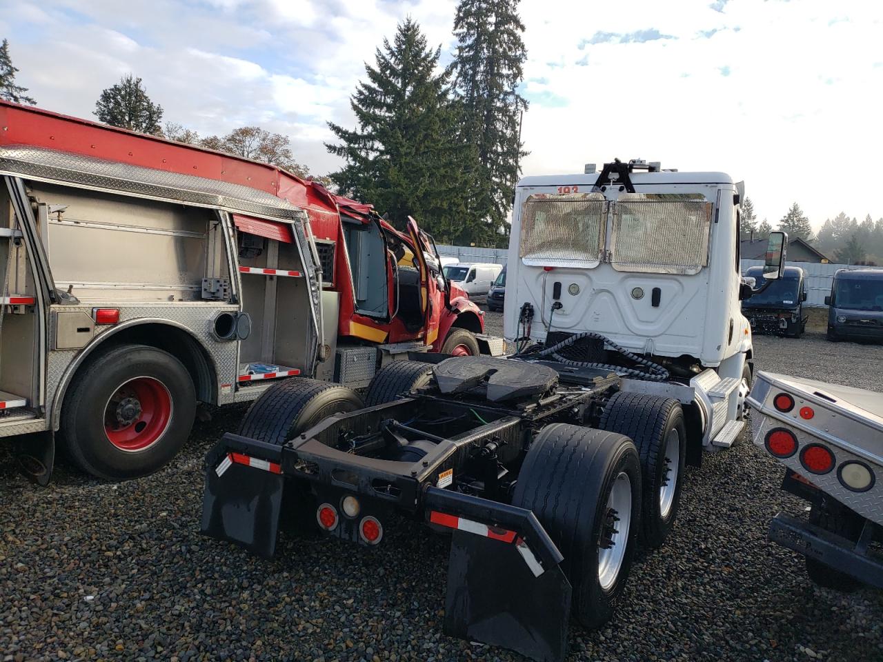 Lot #3290229220 2018 FREIGHTLINER CASCADIA 1