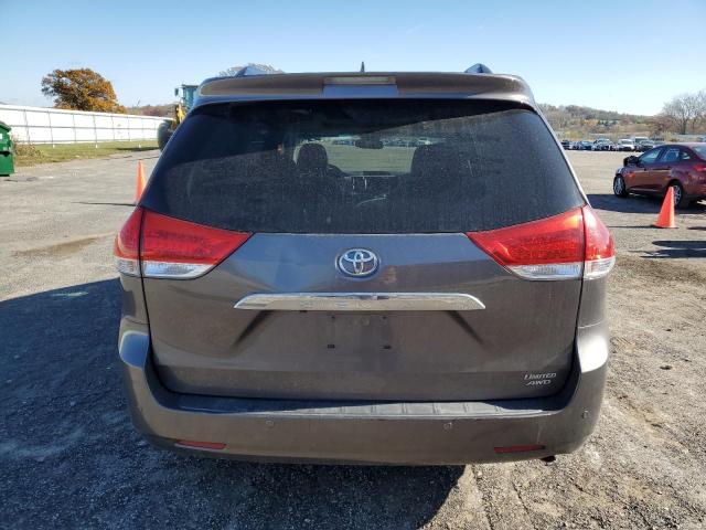 2012 TOYOTA SIENNA XLE - 5TDDK3DC0CS033244
