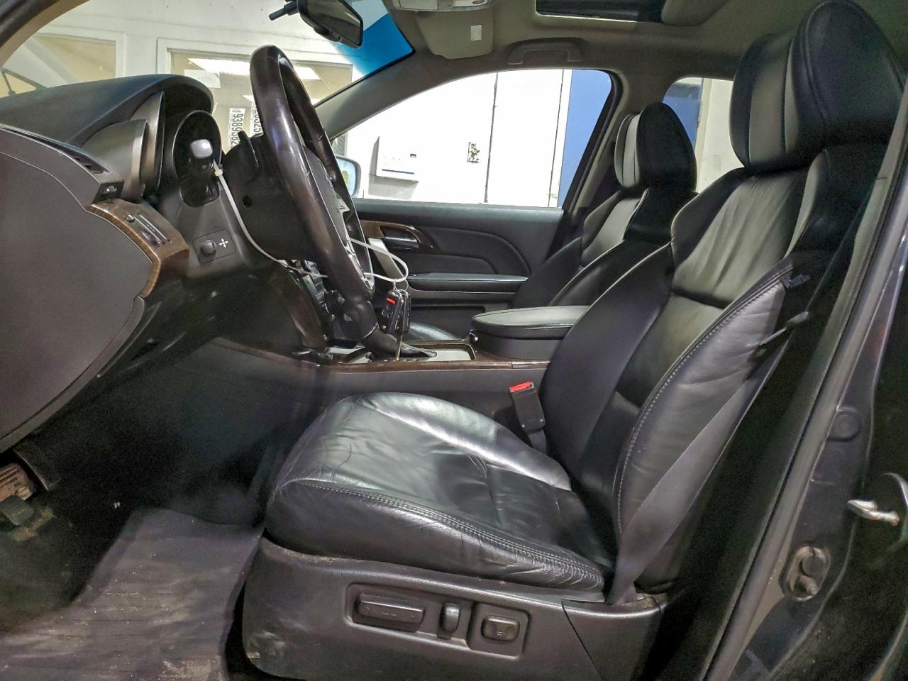 ACURA MDX TECHNOLOGY