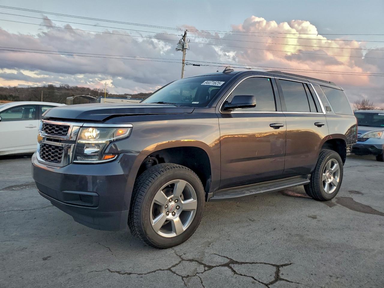 CHEVROLET TAHOE C1500 LT