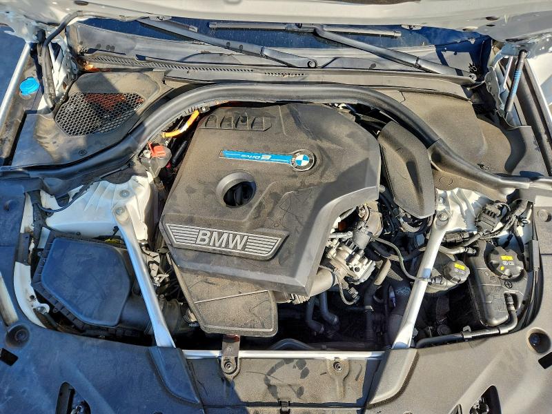 2018 BMW 530E #3304659933