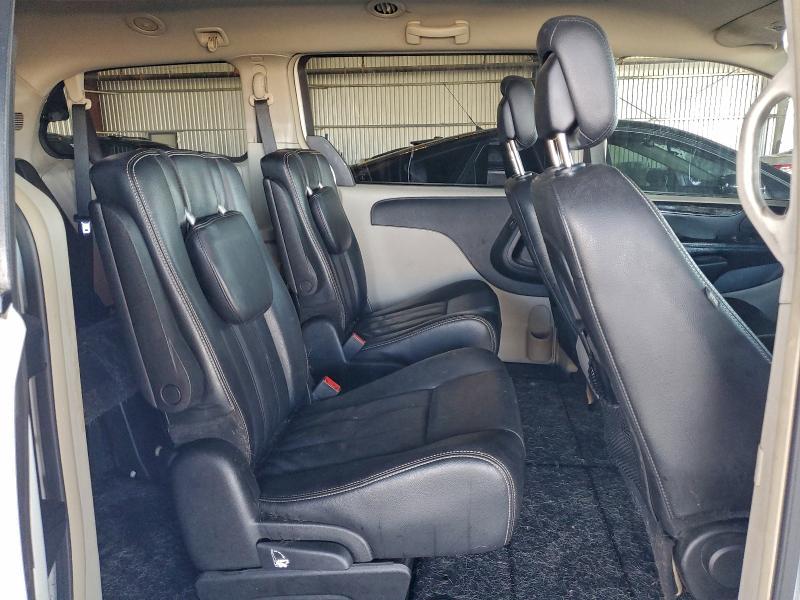 2013 CHRYSLER TOWN & COU #3296337445