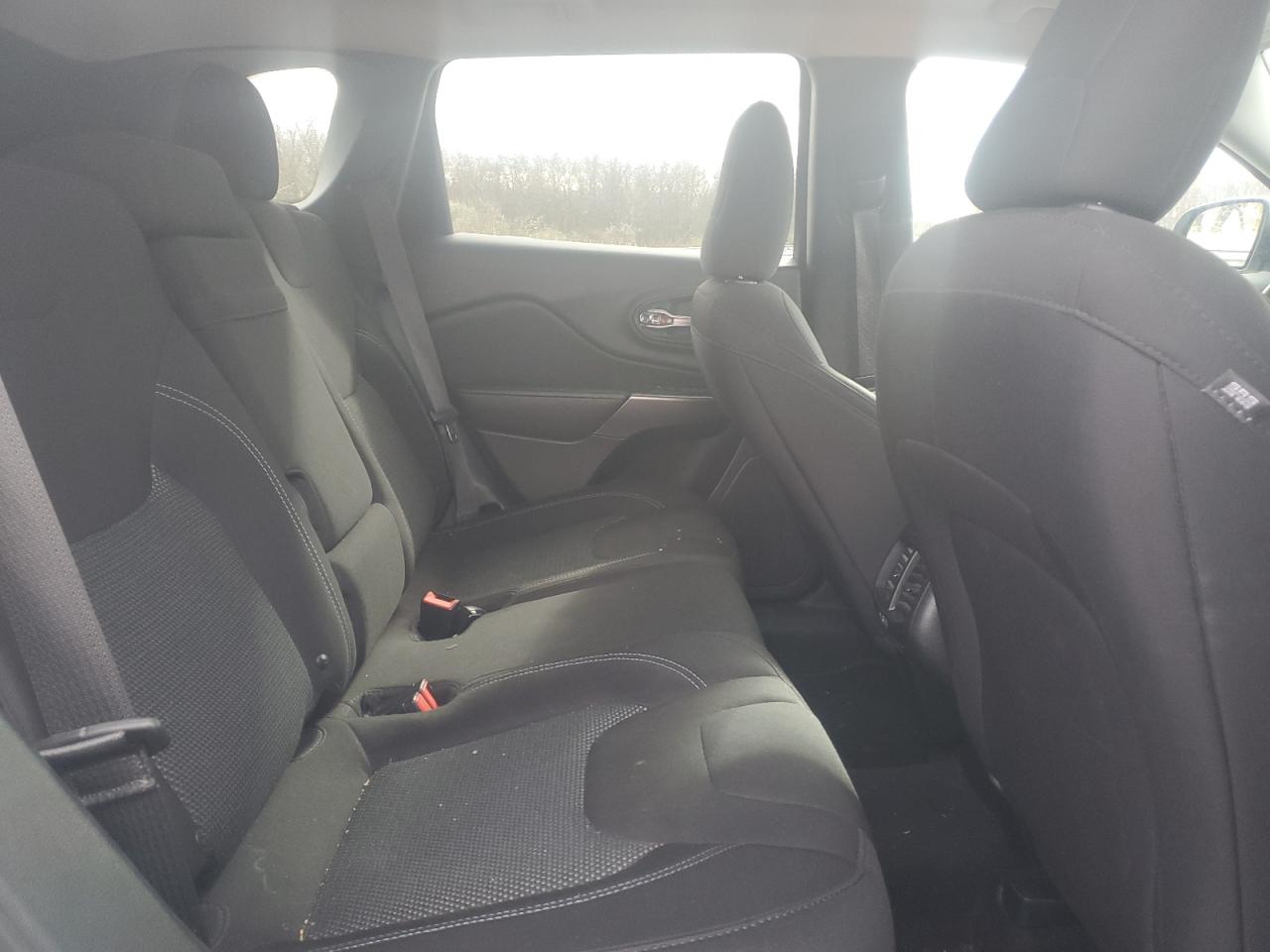 Lot #3301933434 2019 JEEP CHEROKEE L