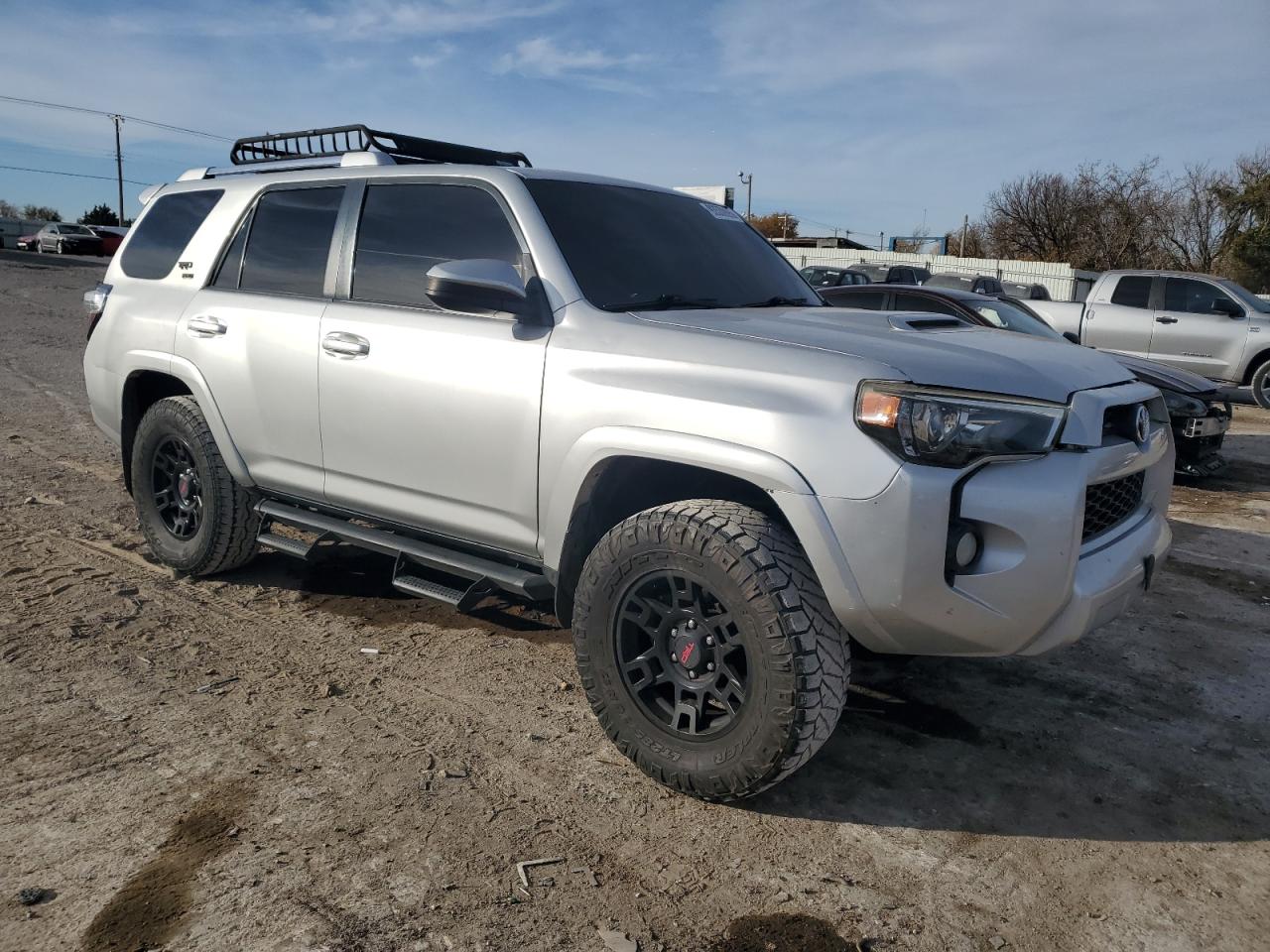TOYOTA 4RUNNER SR5