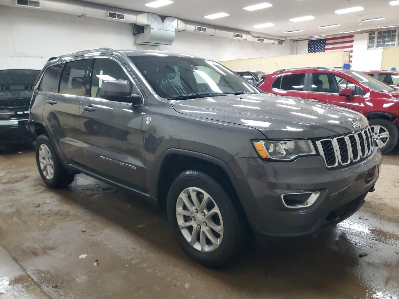 JEEP GRAND CHEROKEE LAREDO