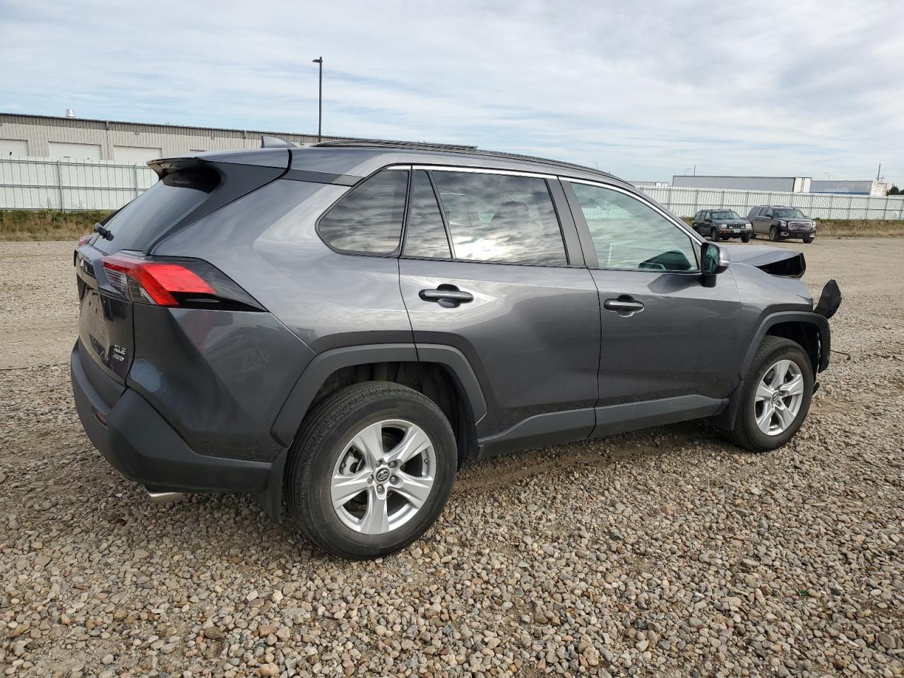 TOYOTA RAV4 XLE