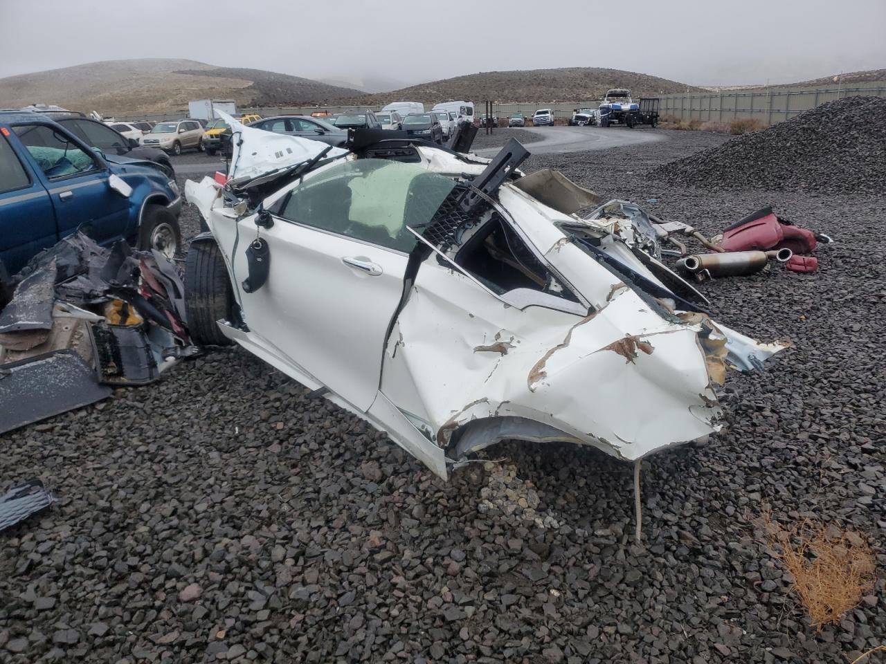 INFINITI Q60 RED SPORT 400