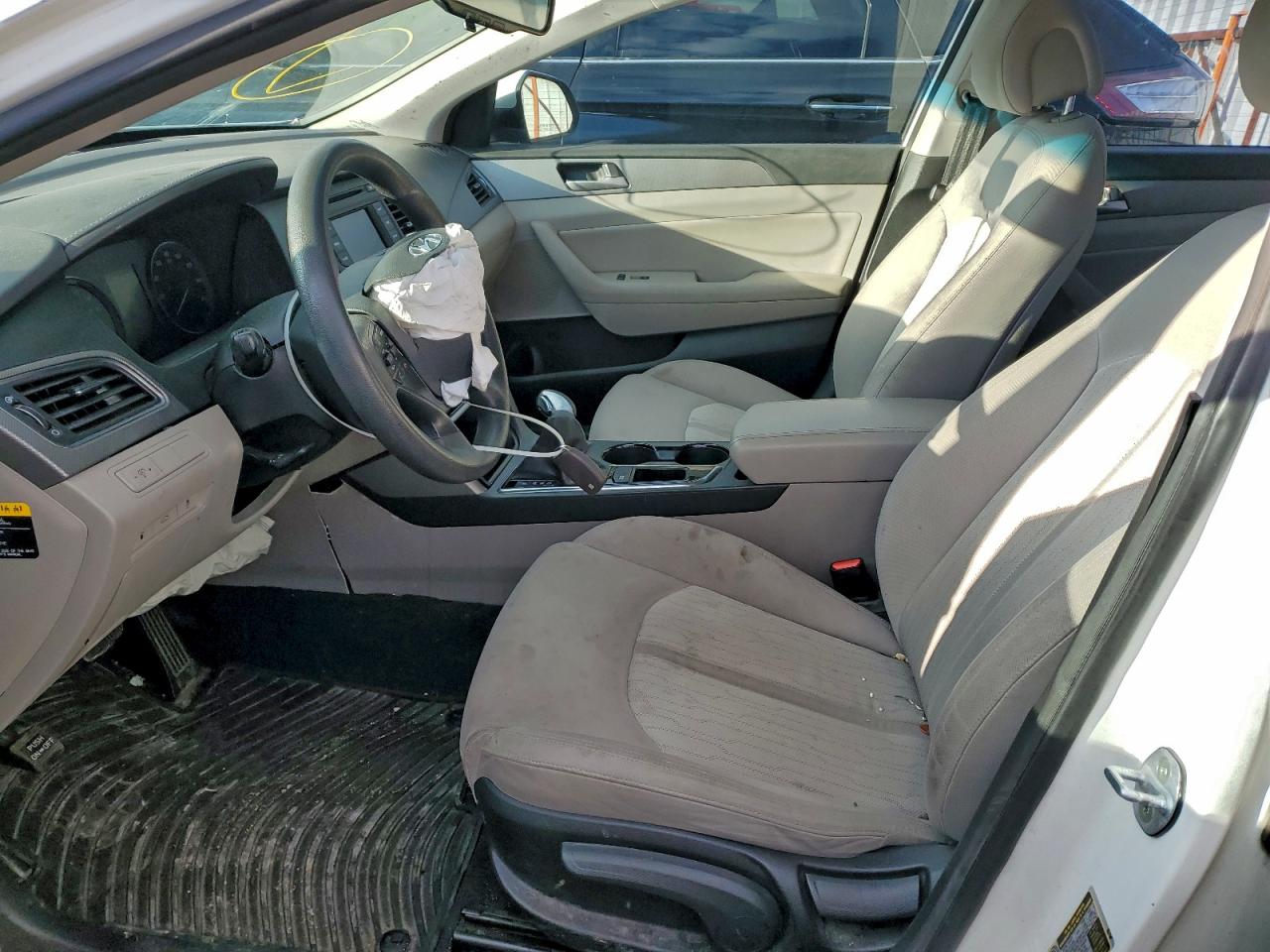 HYUNDAI SONATA HYBRID