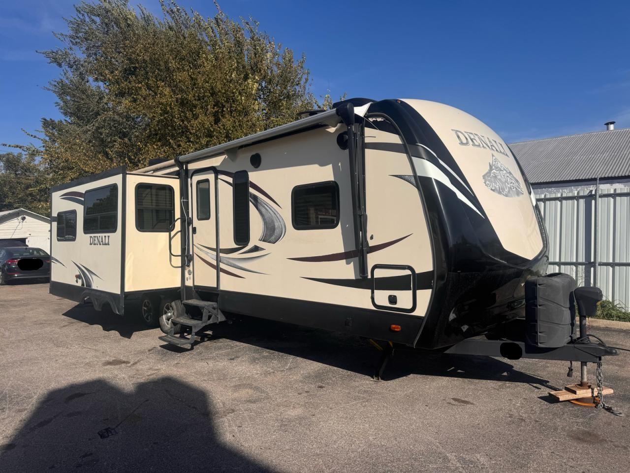 Lot #3283934799 2017 DUTCHMEN DENALILITE