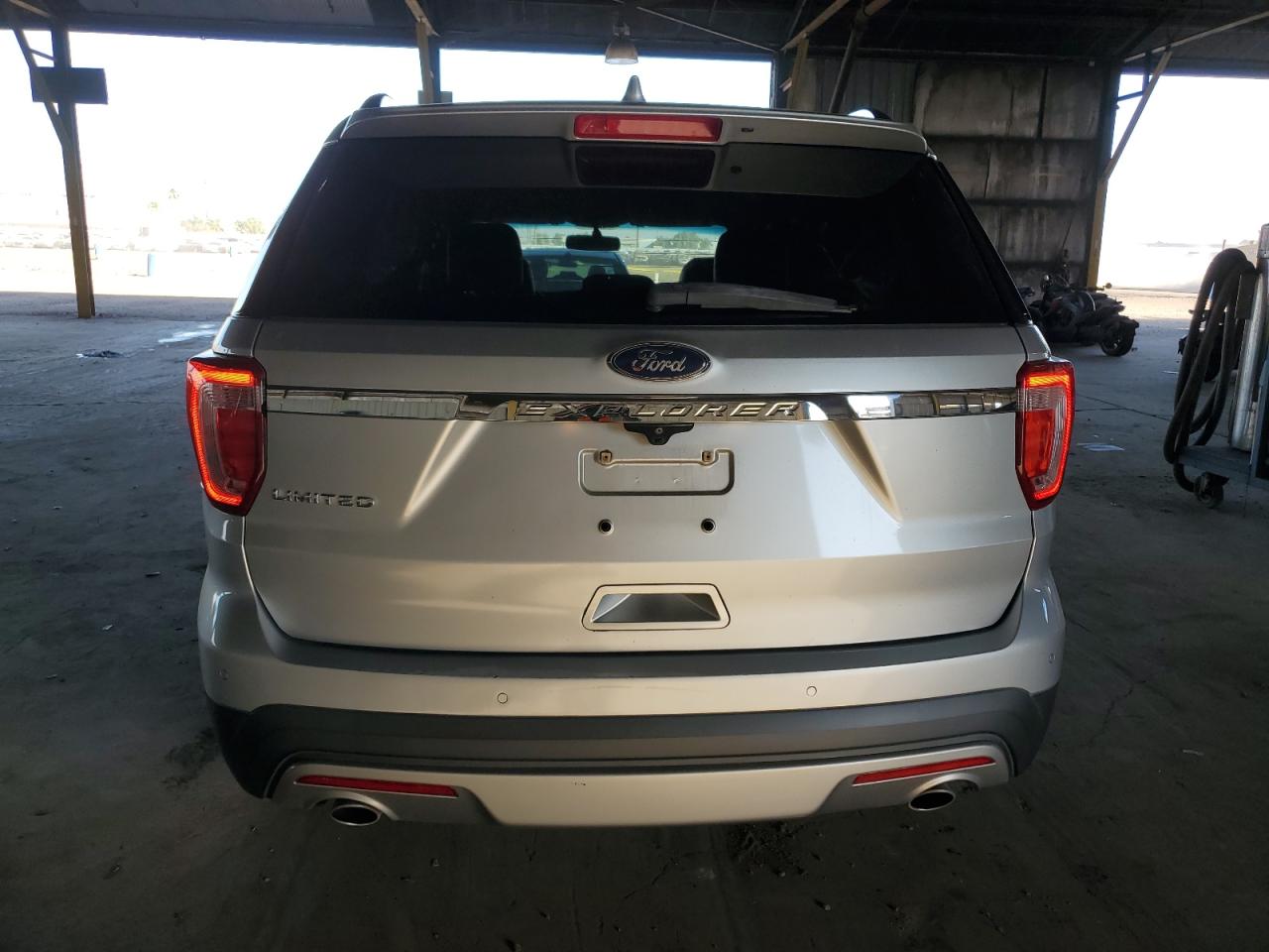 FORD EXPLORER LIMITED