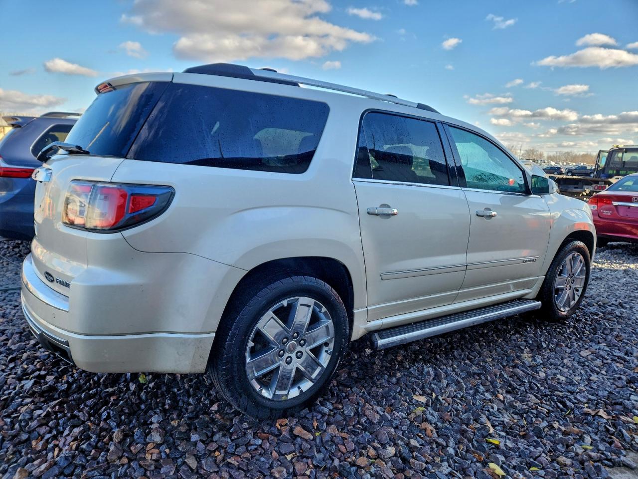GMC ACADIA DENALI