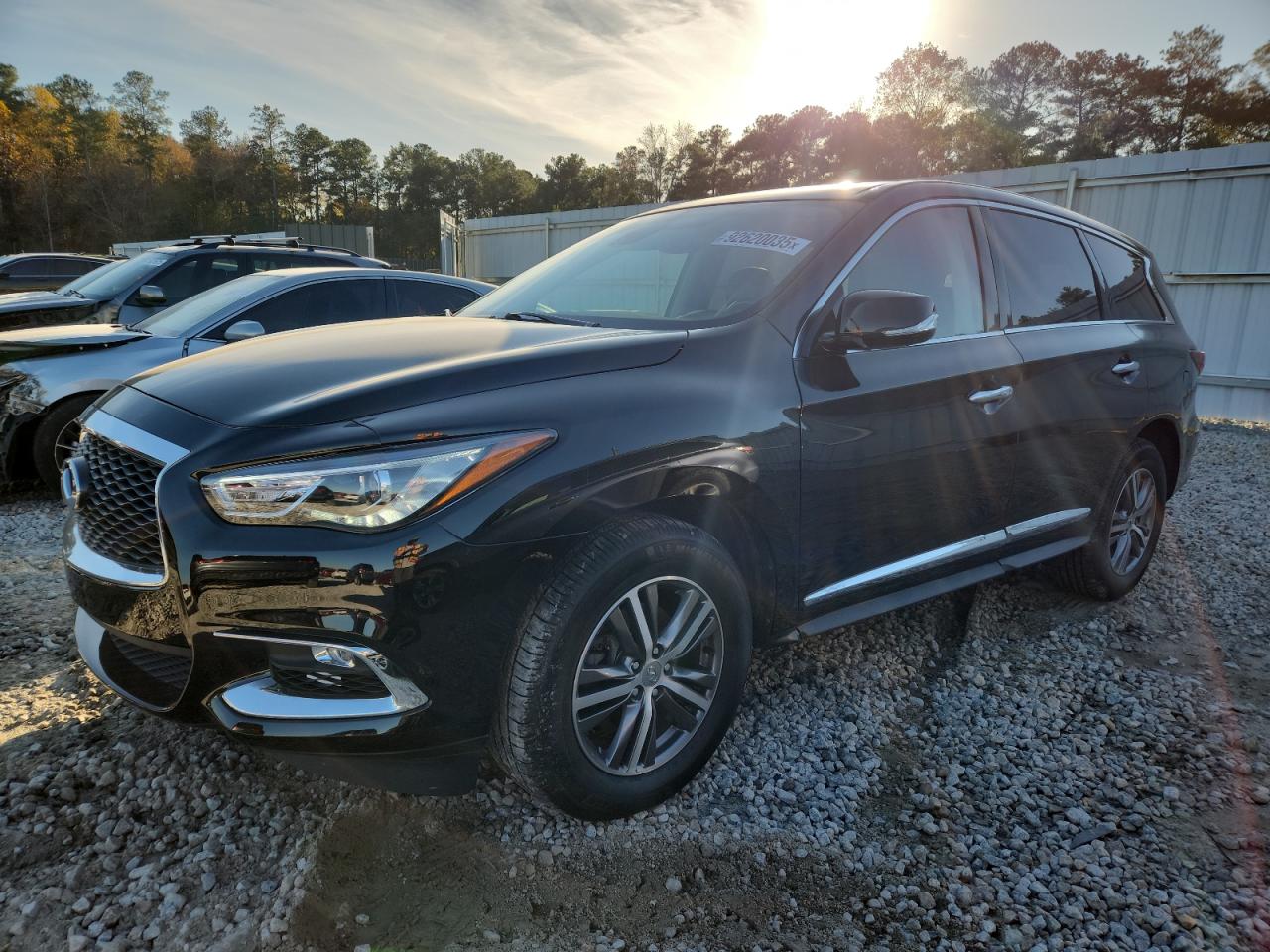 INFINITI QX60 LUXE