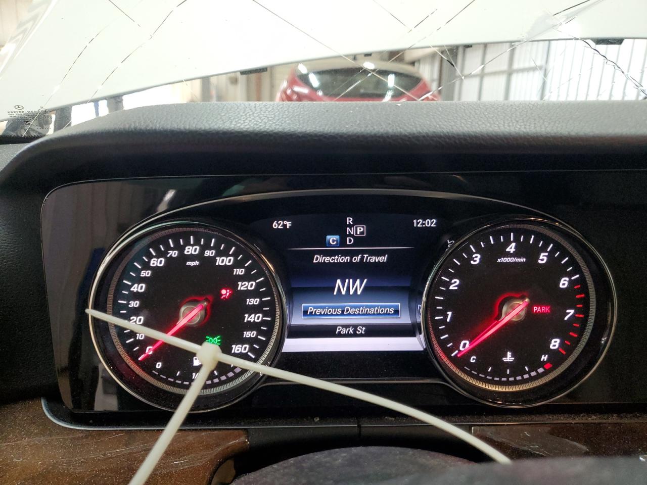 MERCEDES-BENZ E-CLASS 300