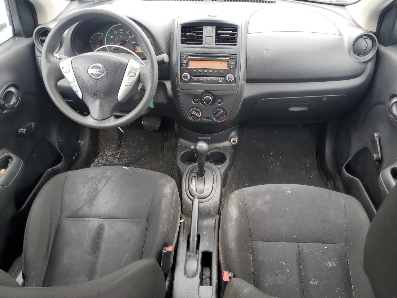 NISSAN VERSA S
