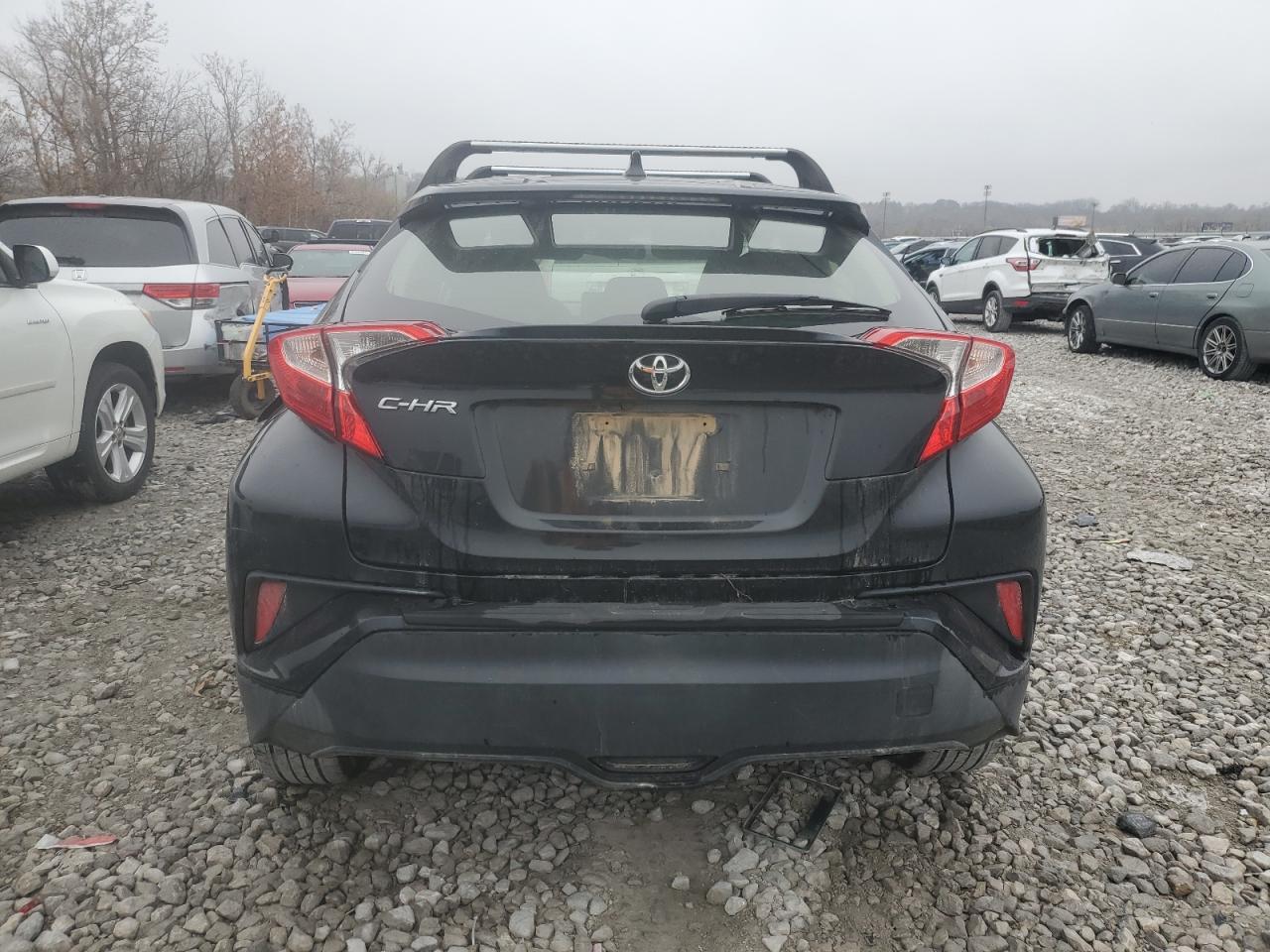 TOYOTA C-HR XLE