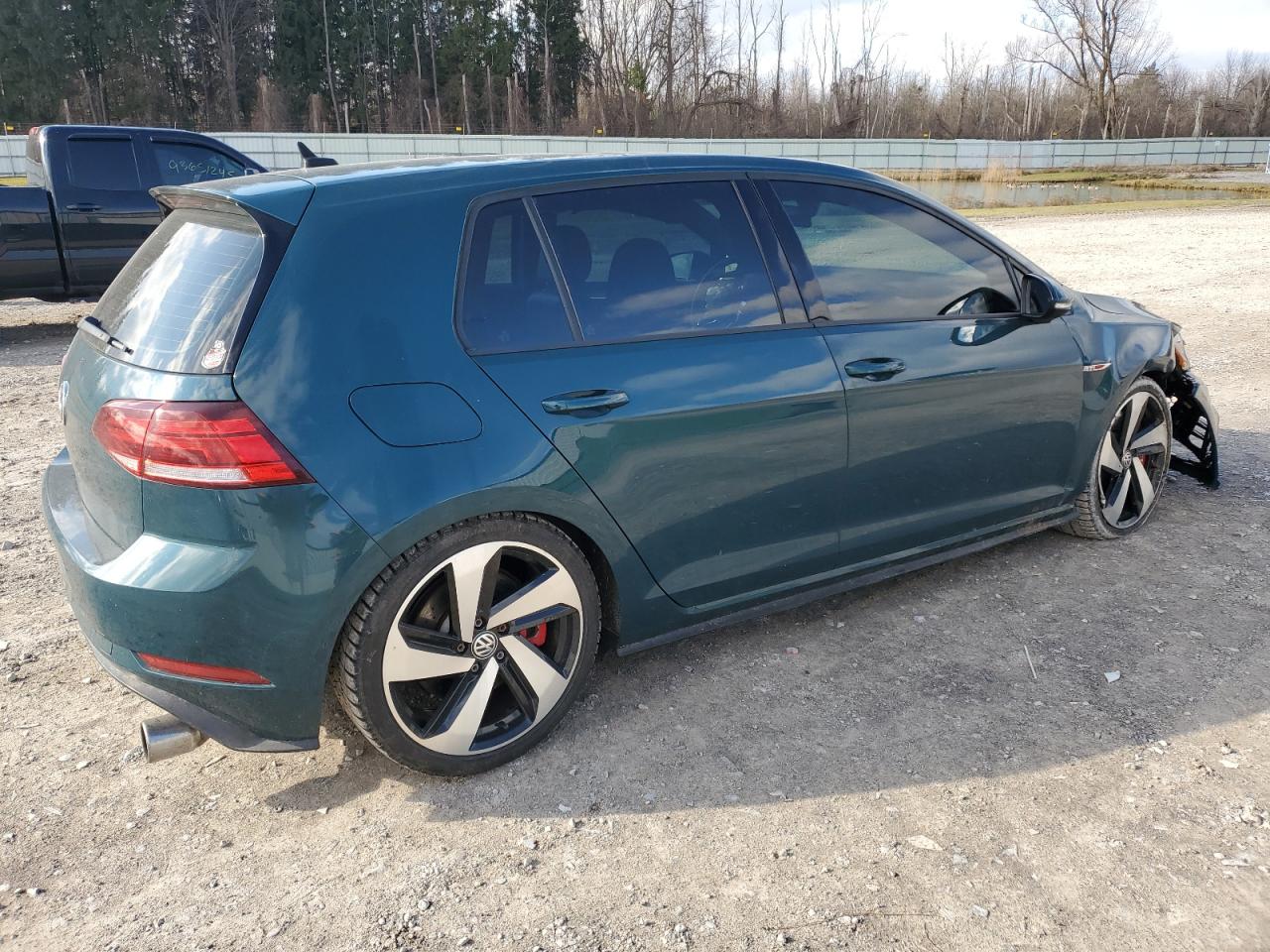 VOLKSWAGEN GOLF GTI S