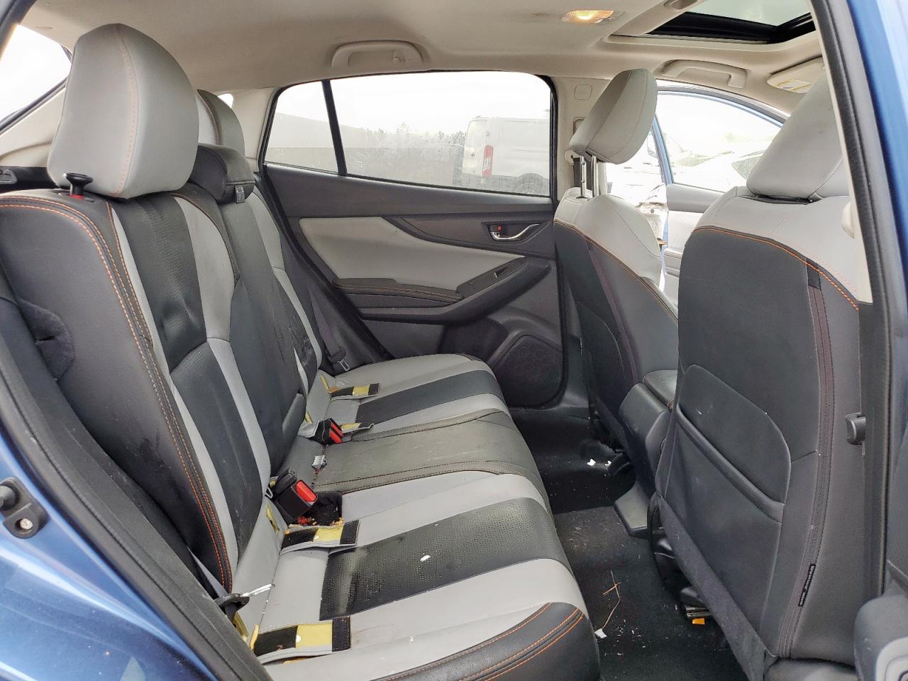 SUBARU CROSSTREK LIMITED