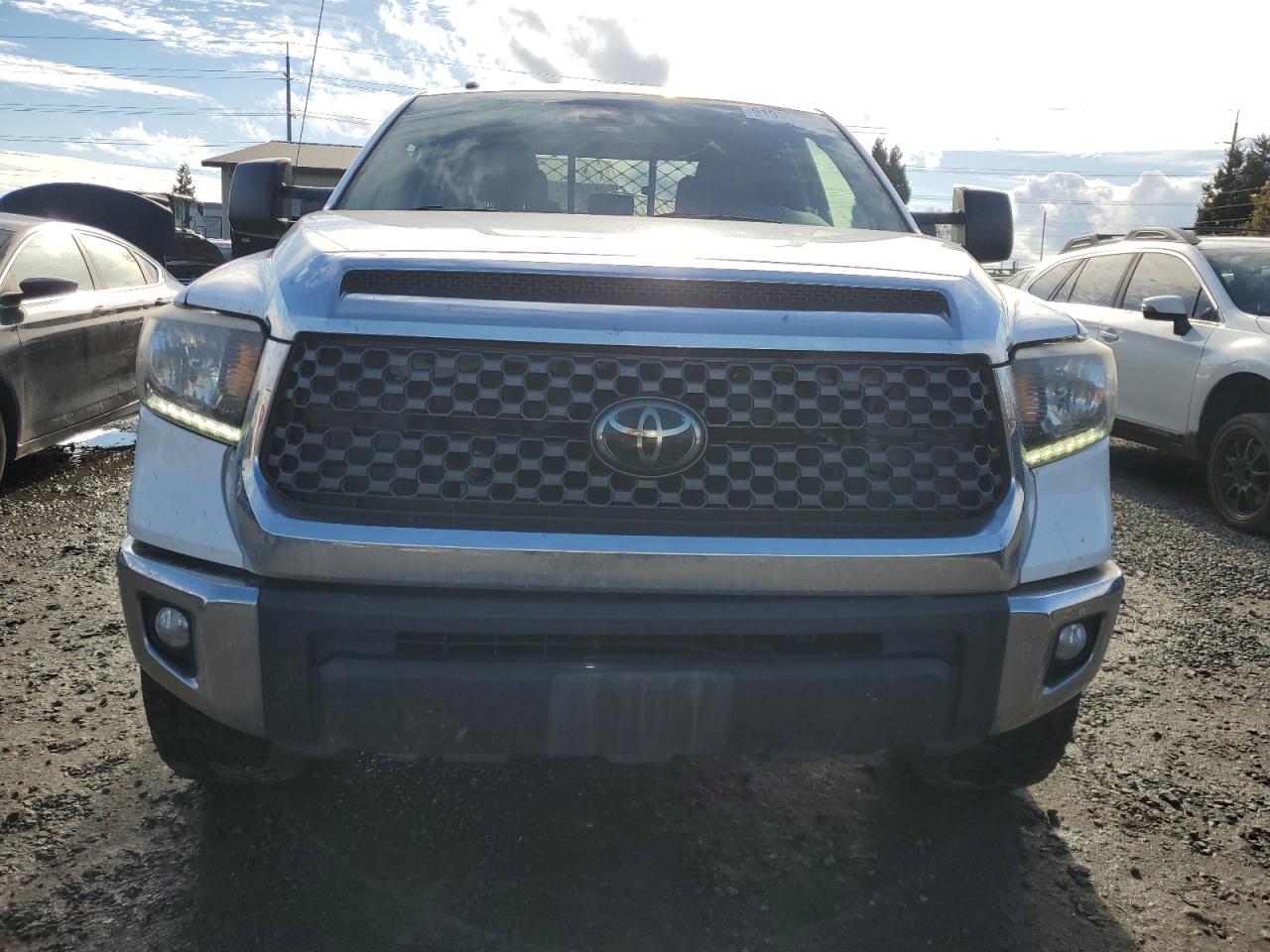 TOYOTA TUNDRA DOUBLE CAB SR