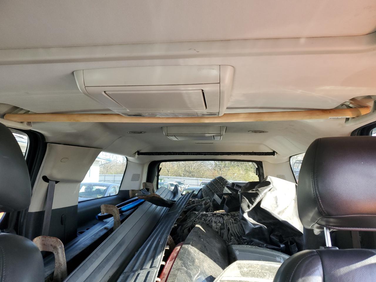 CHEVROLET SUBURBAN K2500 LT