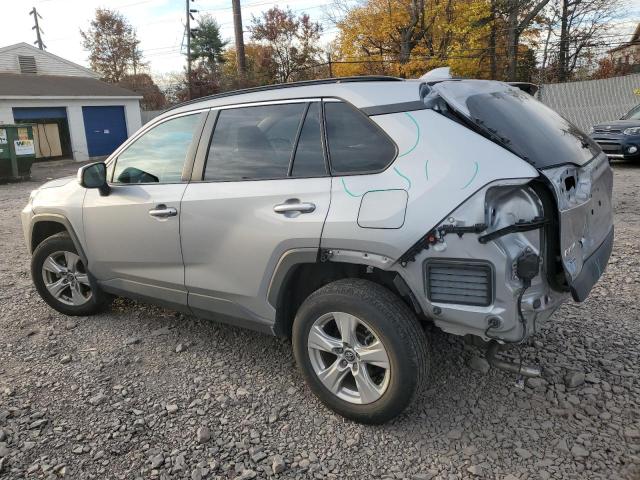 2019 TOYOTA RAV4 XLE #3304766936
