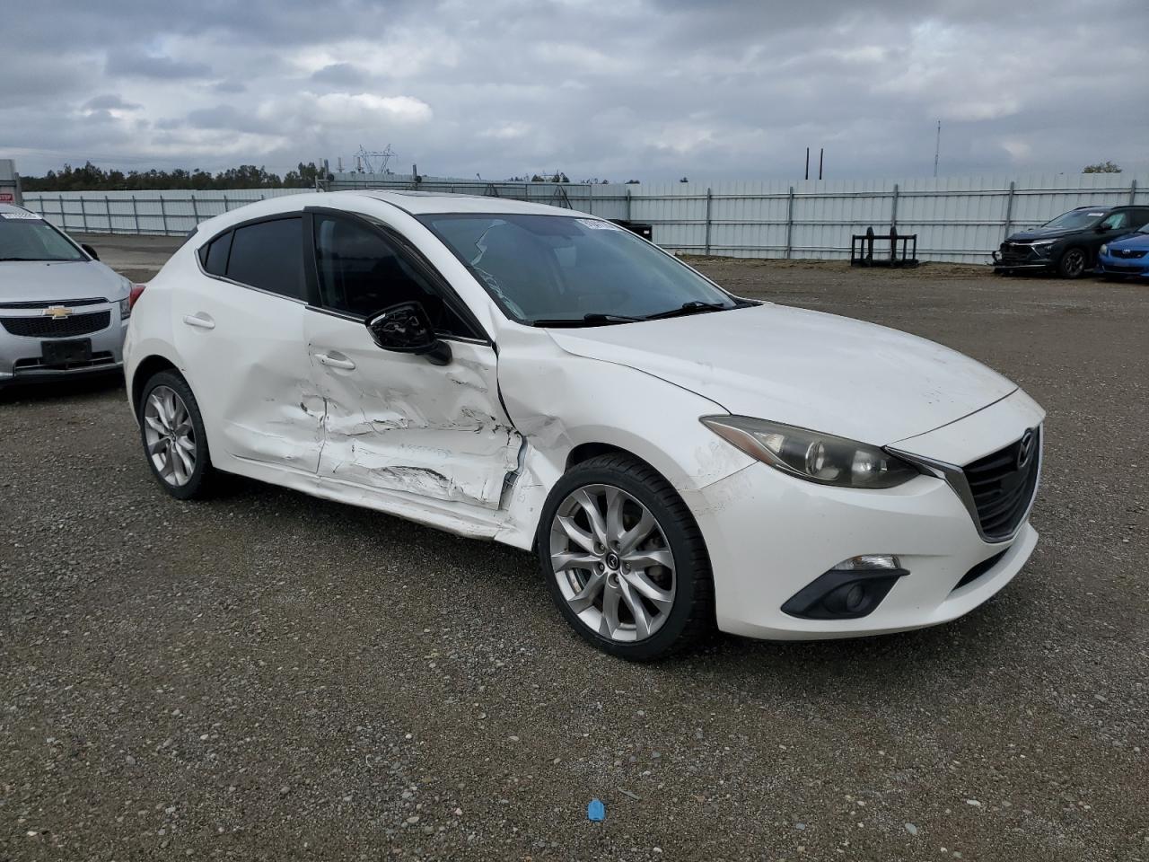 MAZDA 3 TOURING