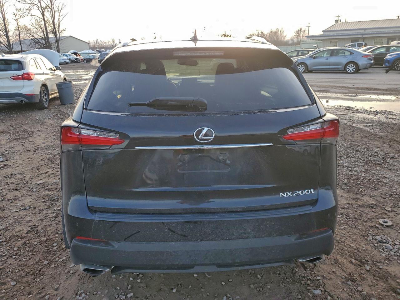 LEXUS NX 200T BASE