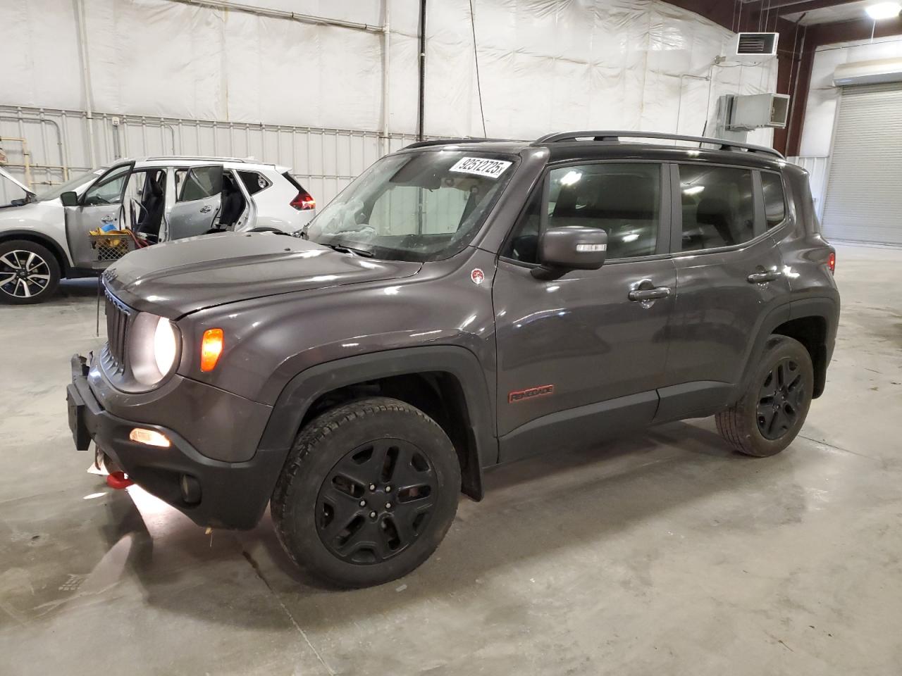JEEP RENEGADE TRAILHAWK