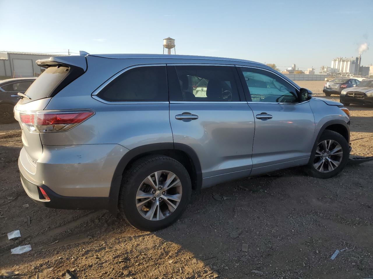 TOYOTA HIGHLANDER XLE