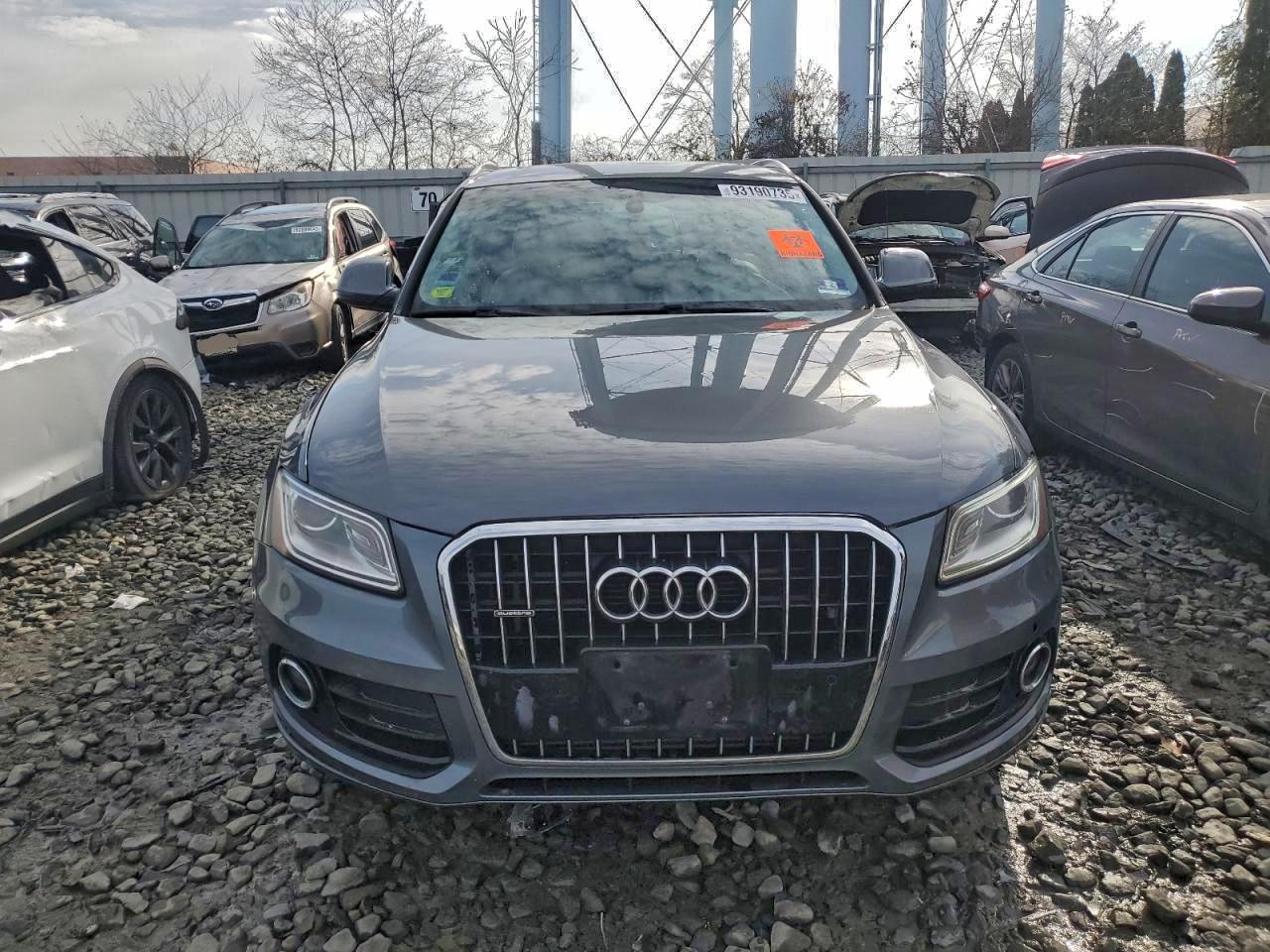 AUDI Q5 PREMIUM PLUS