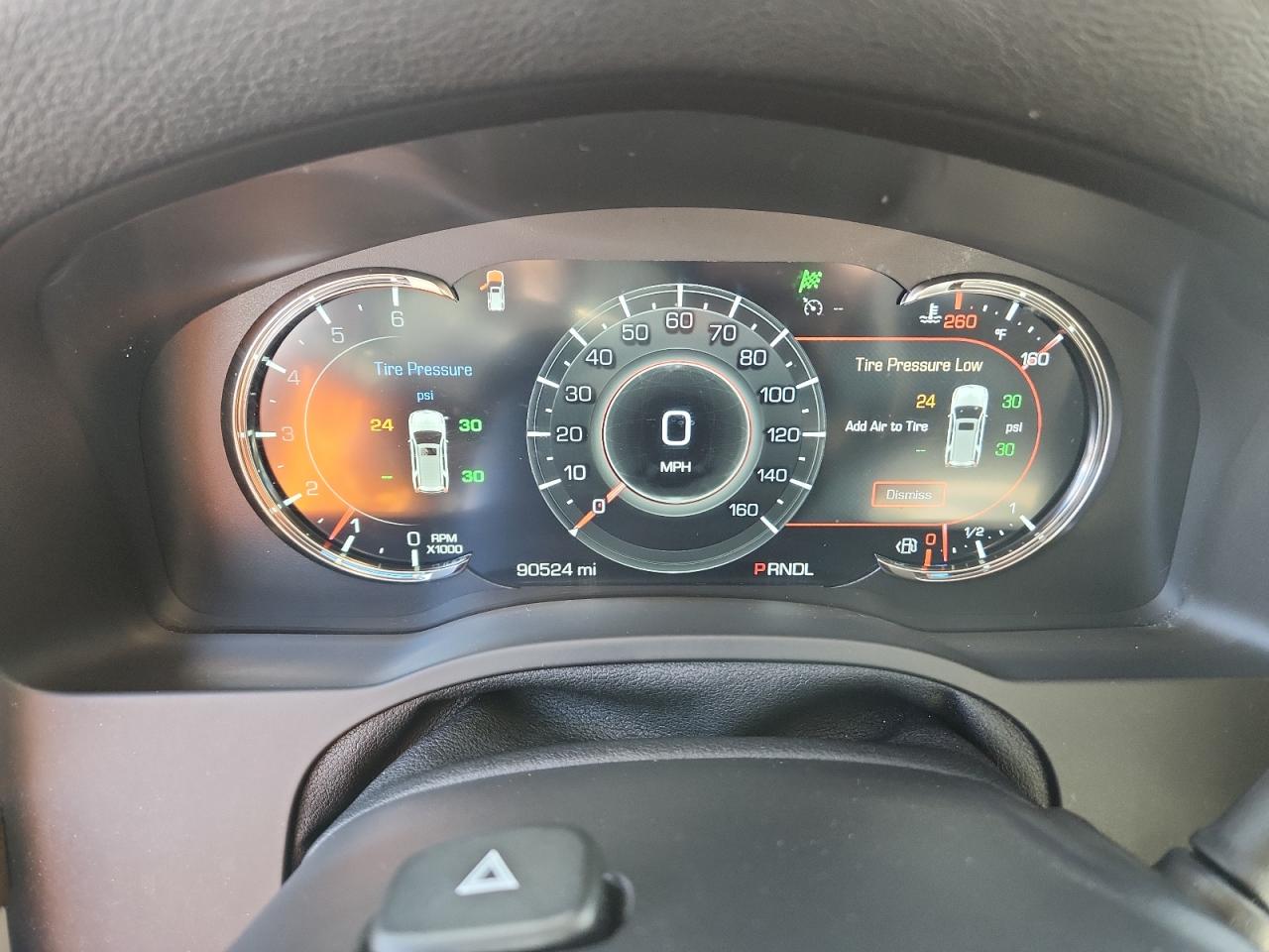 CADILLAC ESCALADE LUXURY