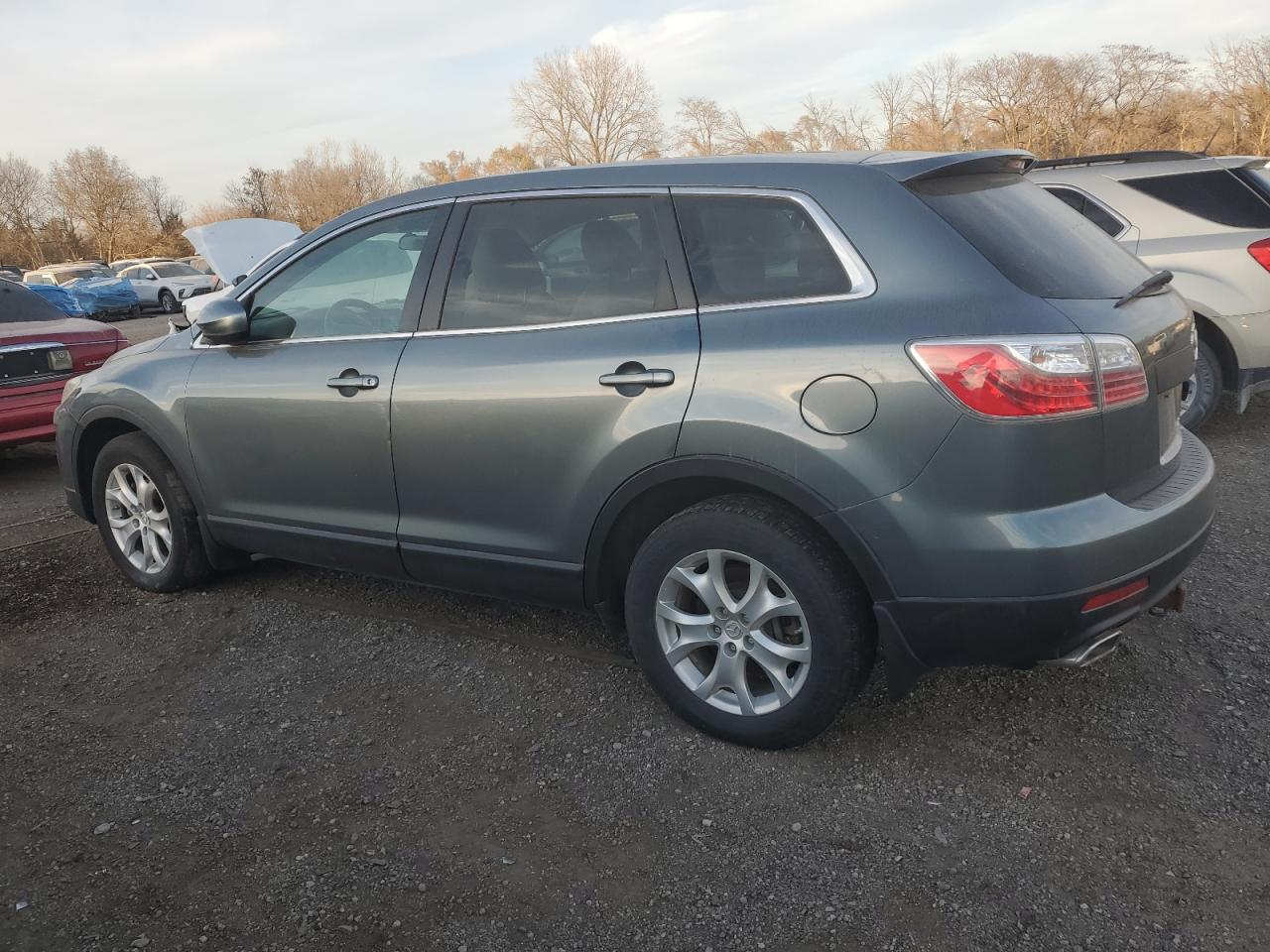 MAZDA CX-9