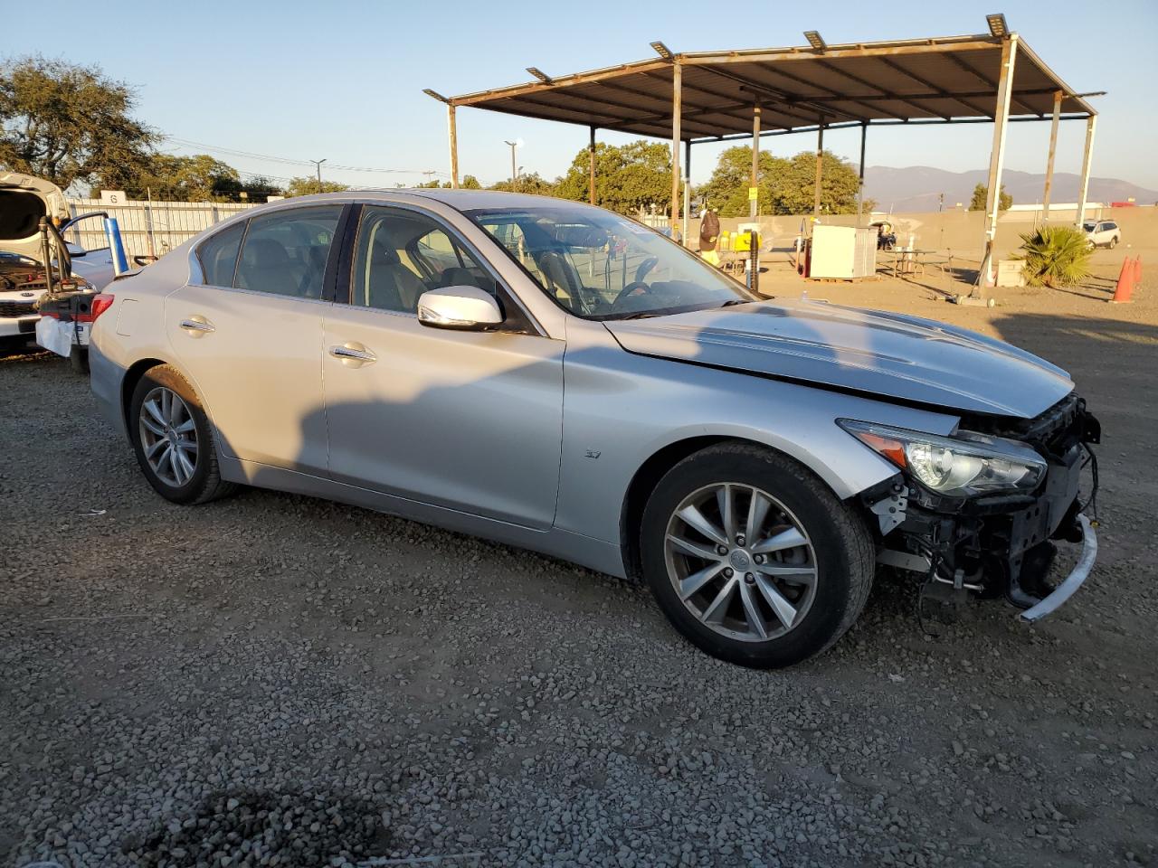 INFINITI Q50 BASE