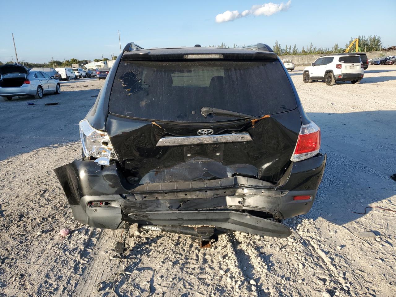 TOYOTA HIGHLANDER LIMITED