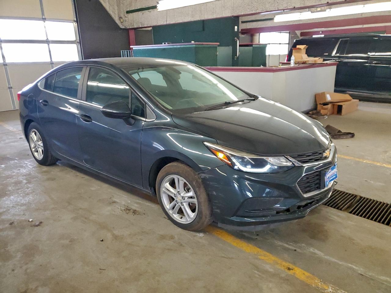 Lot #3302770354 2017 CHEVROLET CRUZE LT