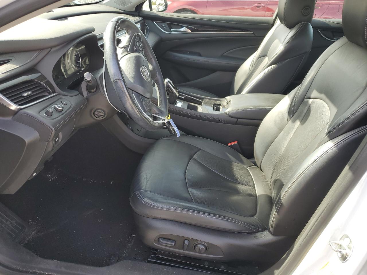 BUICK LACROSSE ESSENCE