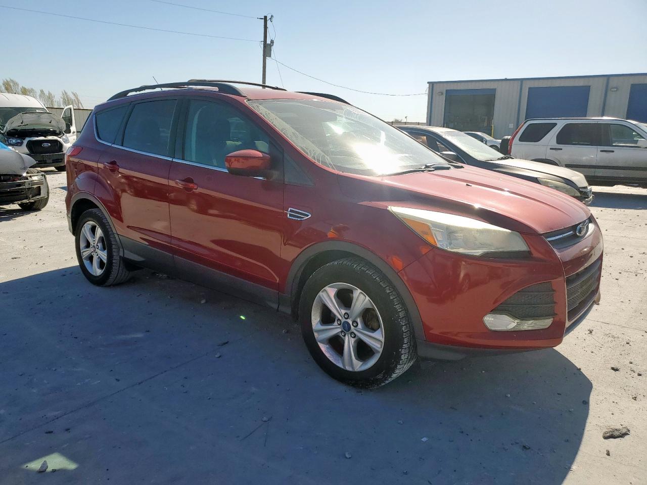 FORD ESCAPE SE