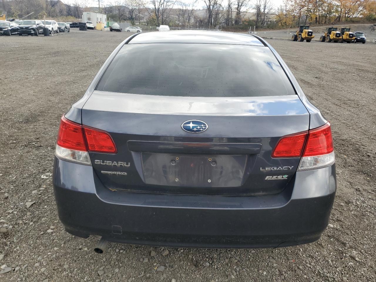 SUBARU LEGACY 2.5I PREMIUM