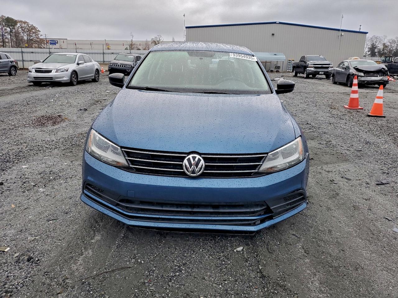 VOLKSWAGEN JETTA BASE