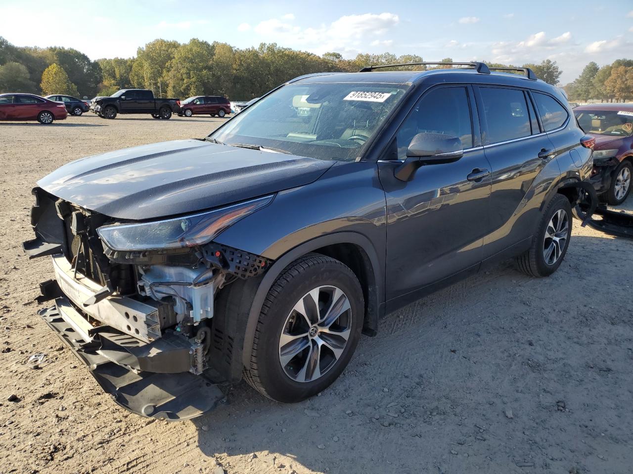 Lot #3291325142 2021 TOYOTA HIGHLANDER