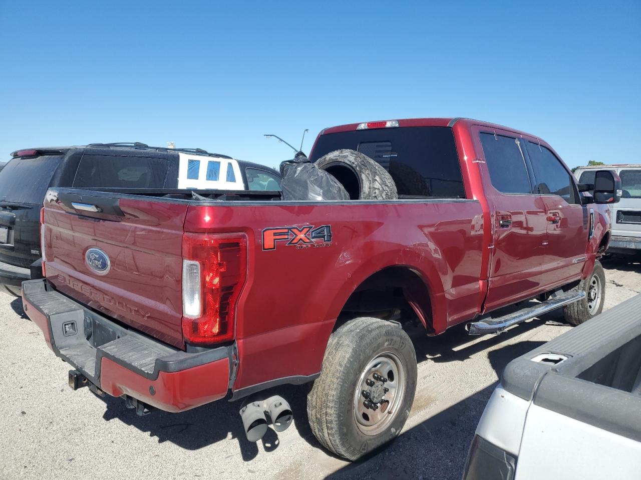 Lot #3301782369 2017 FORD F250 SUPER