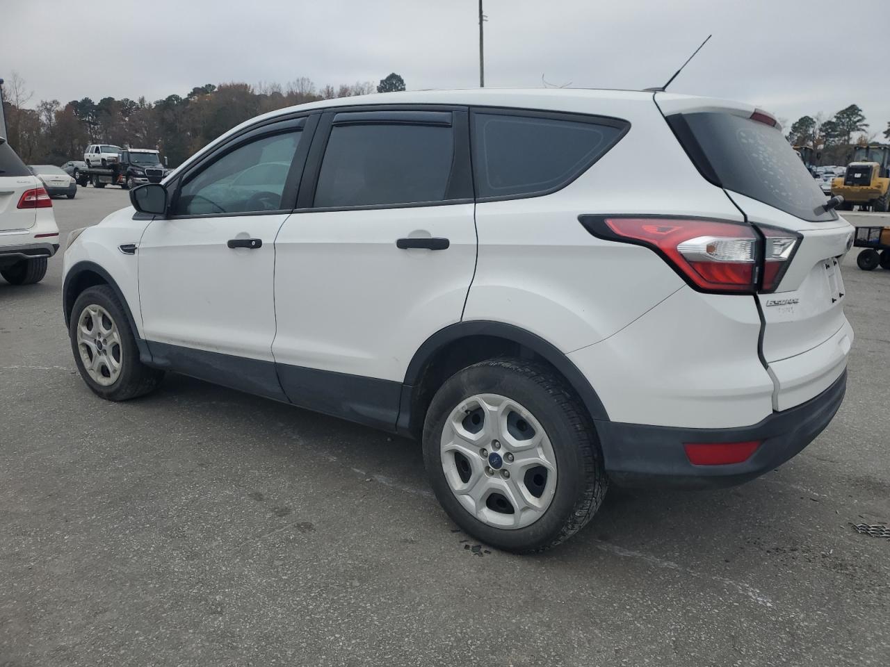 FORD ESCAPE S