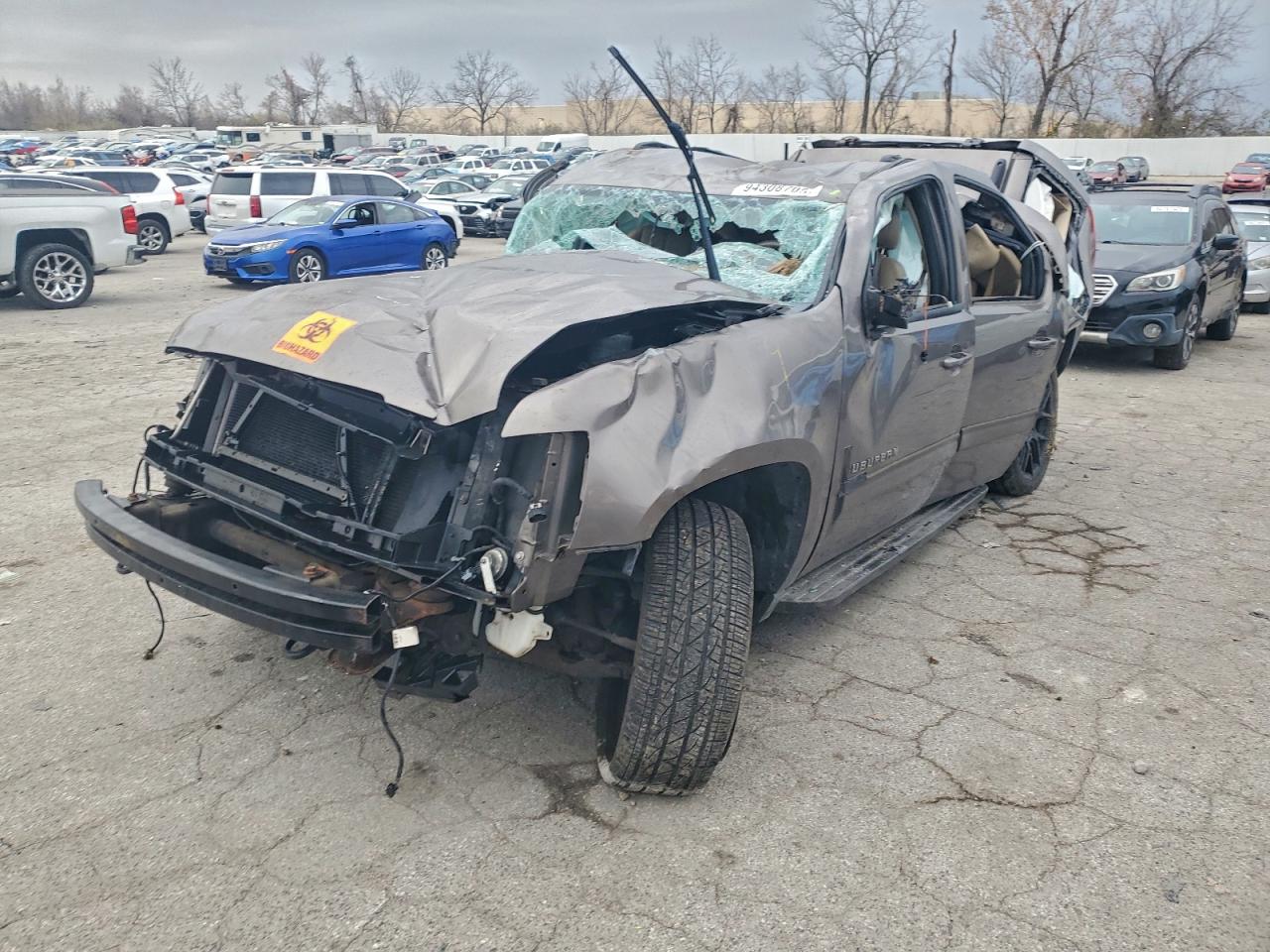 CHEVROLET SUBURBAN K1500 LT