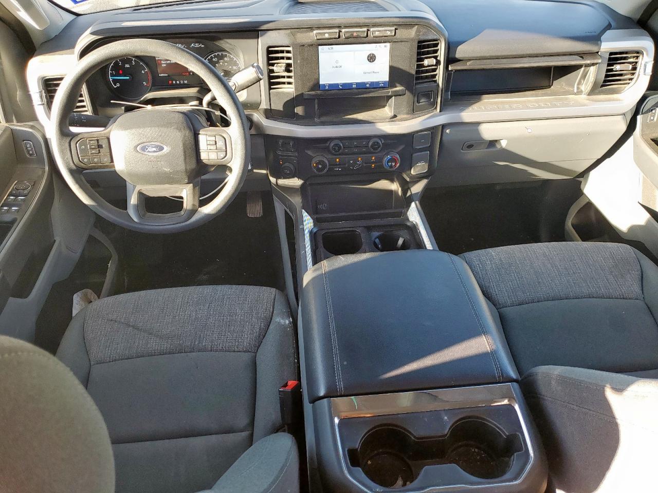 FORD F-250 SUPER DUTY