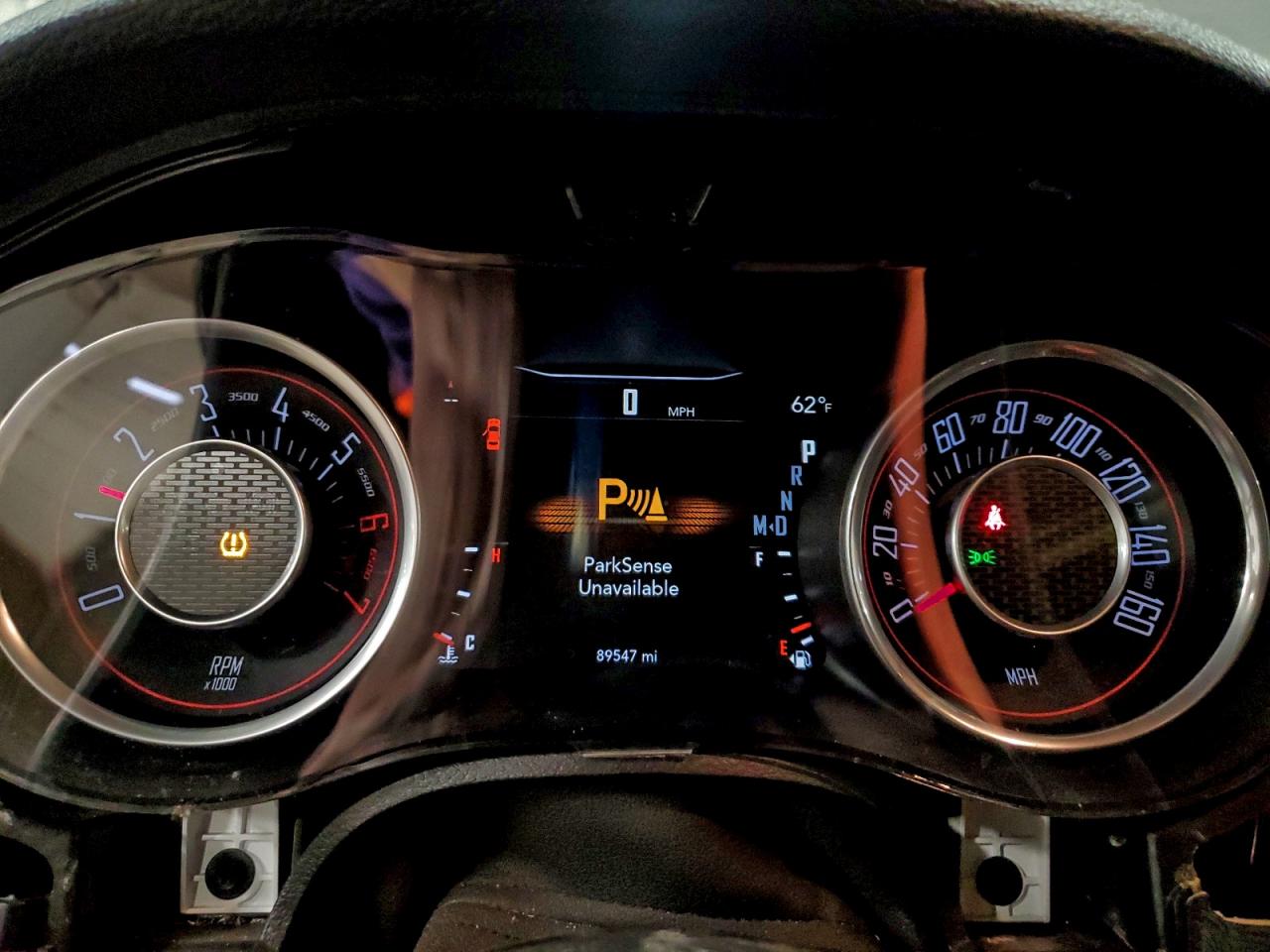 DODGE CHALLENGER SXT